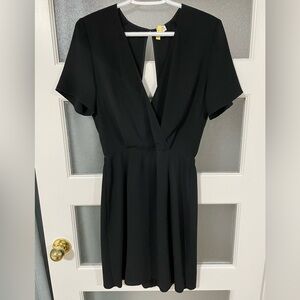 Black Wilfred shortsleeved mini dress